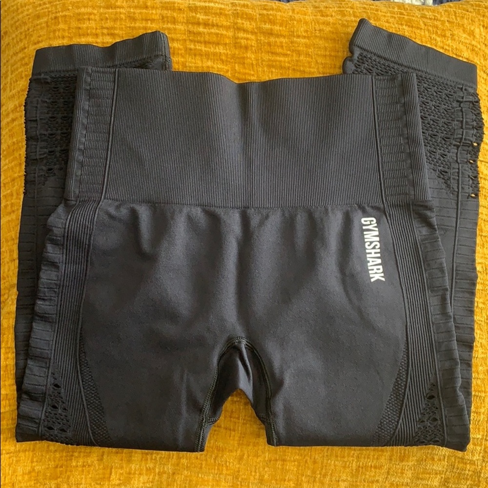 Gymshark Energy+Seamless Black Cropped Leggings
